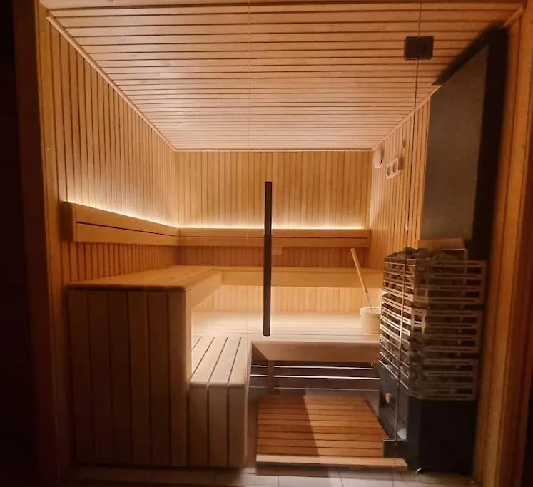 Chalet Tontine, 3 Bedrooms, Sauna, Terrace And Great Views ! Les Houches